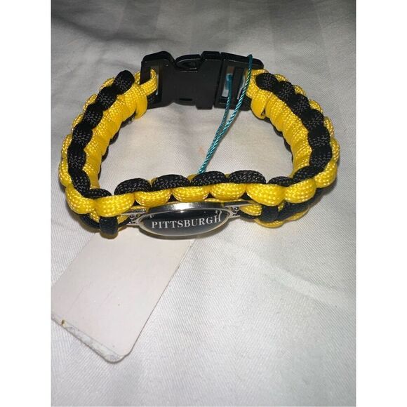 NFL Pittsburgh Steelers Woven Bracelet NIP - Picture 2 of 3